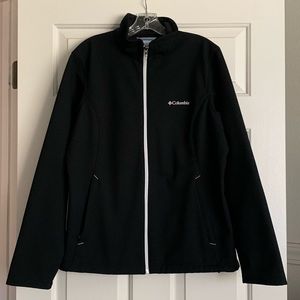 Columbia soft shell jacket